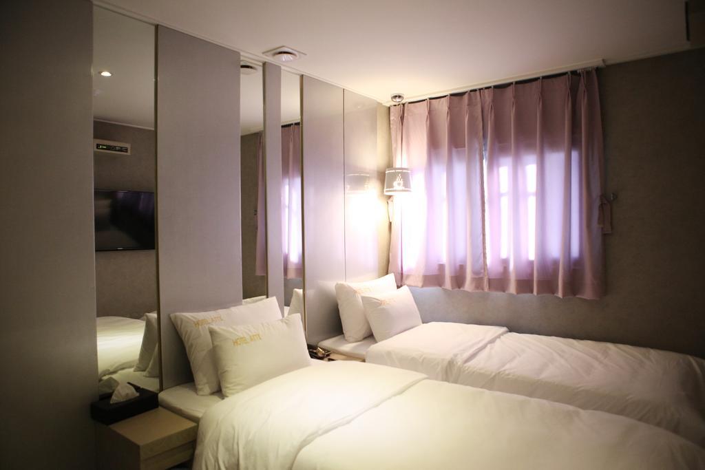 Atti Guesthouse Сеул Екстер'єр фото