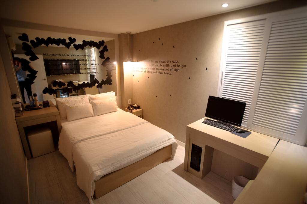 Atti Guesthouse Сеул Екстер'єр фото